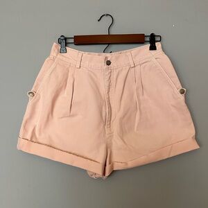 Vintage Calvin Klein Women's Pink shorts